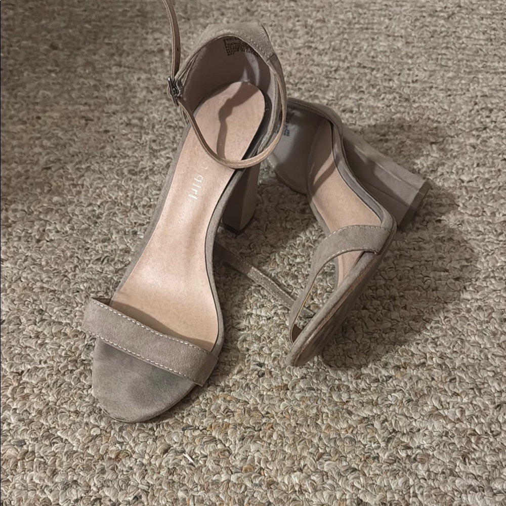 Madden Girl Tan Heels Suede Elegance